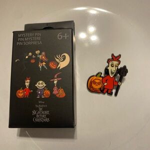 Disney nightmare before Christmas mystery pin to”Lock”